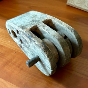 Vintage Wooden Pulley, Block and Tackle, Pulley, Wood Pulley, Plant Hanger, Barn Pulley, Farm Wooden Pulley, Hook and Anchor Wooden Pulley