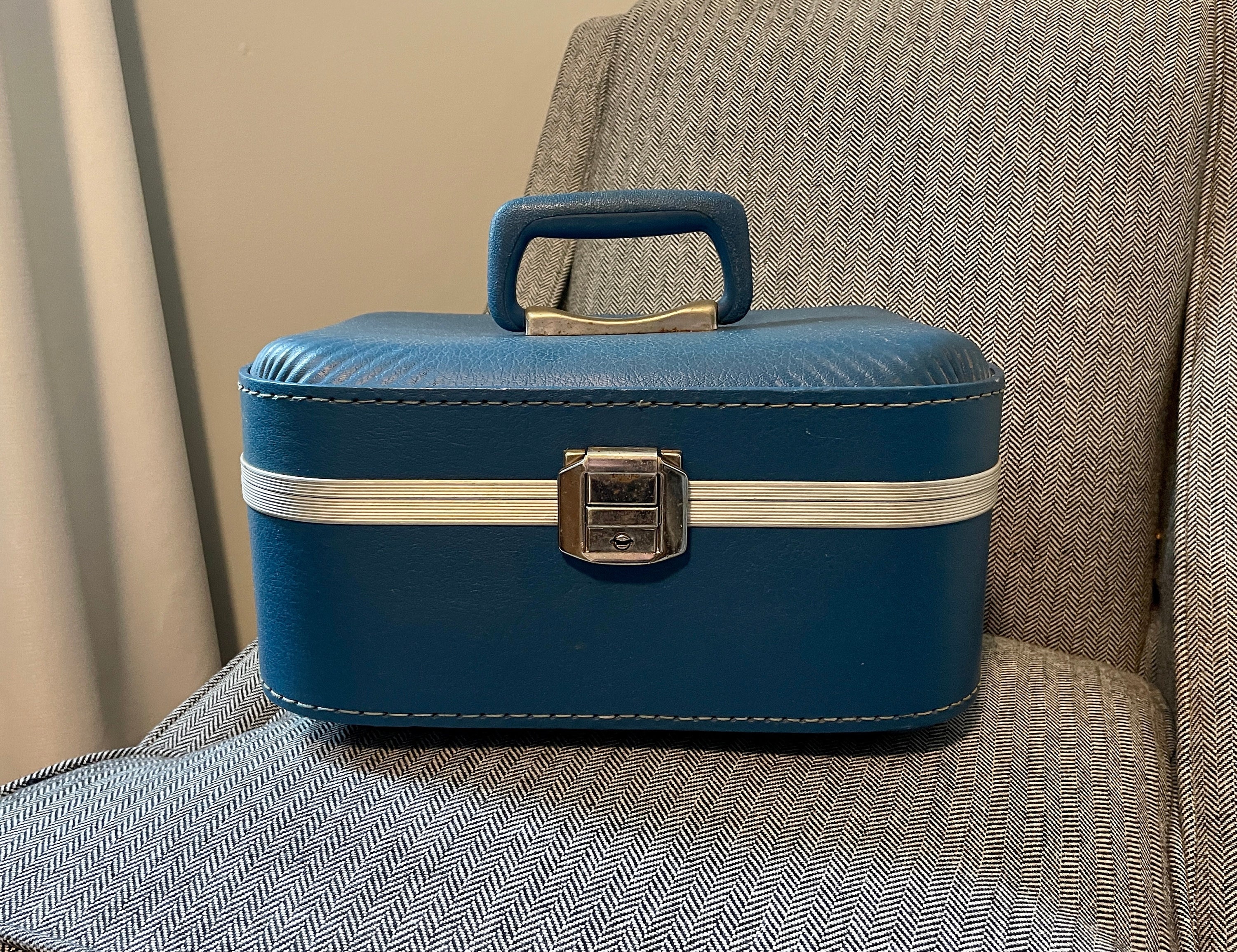 Wooden Briefcase Art Case Artist Travel Box Palette Suitcase Vintage