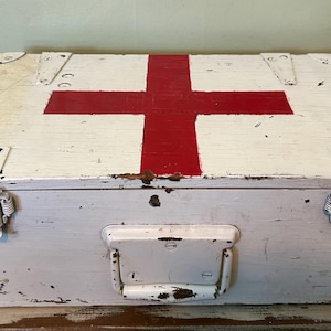 Vintage Medical Chest, Red Cross, Red Cross Medical First Aid