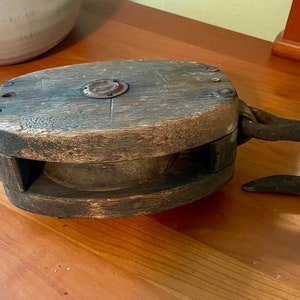 Vintage Wooden Pulley, Block and Tackle, Pulley, Wood Pulley, Plant Hanger, Barn Pulley, Farm Wooden Pulley, Hook and Anchor Wooden Pulley