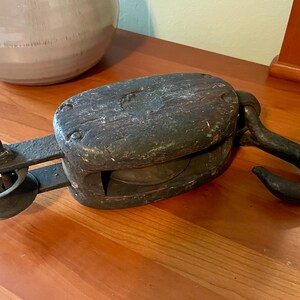 Vintage Wooden Pulley, Block and Tackle, Pulley, Wood Pulley, Hanger, Barn, Farm Wooden Pulley, Nautical Decor, Marine Decor, Tiki Bar Decor