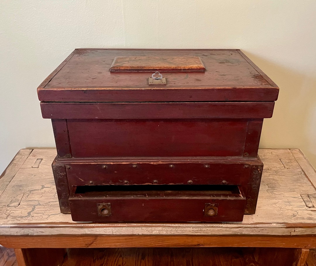 Primitive Chest, Vintage Tool Chest, Storage Chest, Vintage Wood Chest, Machinist Chest, Vintage