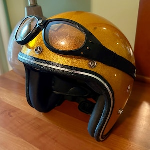classic motorcycle helmets gold flexk Gold Flake Helmet