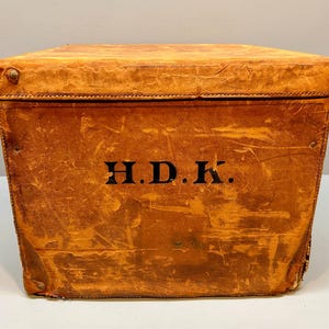 Antique Leather Trunk, Crouch and Fitzgerald Trunk, Steamer Trunk, Leather Coffee Table, Storage Trunk, Train Case, Vintage Luggage image 5