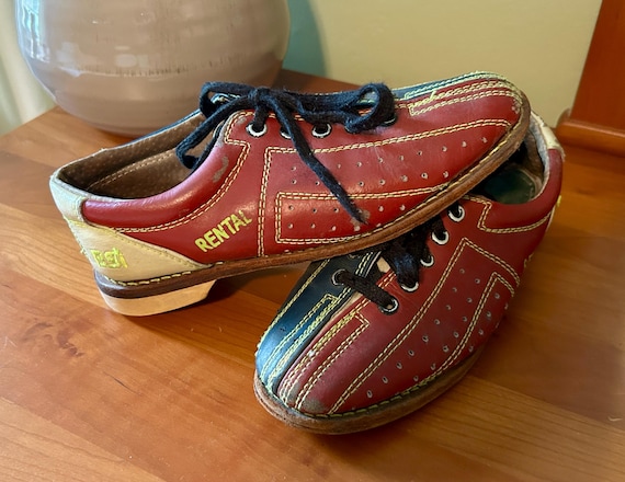 Vintage Bowling Shoes, Bowling Alley Shoes, Vintage Sports Decor, Mid Century Decor, Game Room Decor, Children's Bedroom Decor, Sports Decor