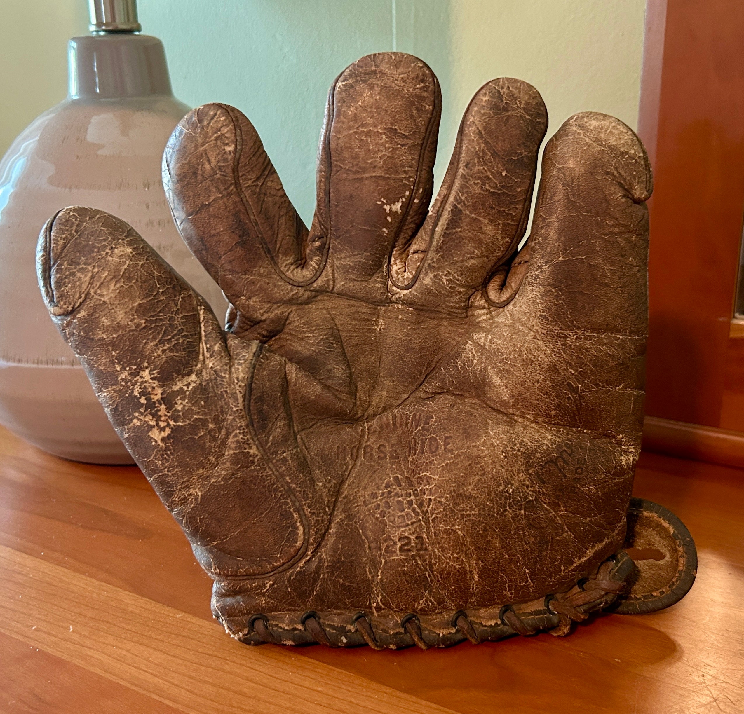 Vintage Baseball Glove, Joe Medwick Baseball Glove, Youth Size