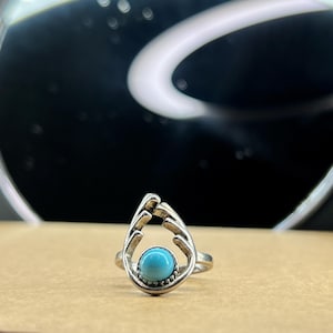 Anillo vintage estilo vaquero Carter Vibes Cowgirl en plata de ley con detalle de hoja turquesa y lágrima, estilo bohemio, talla 5