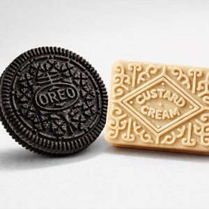 Biscuit Door Handles – Retro 3D Printed Kitchen Cupboard Knobs