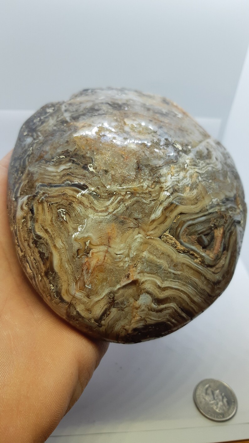1 kilo large agate specimen