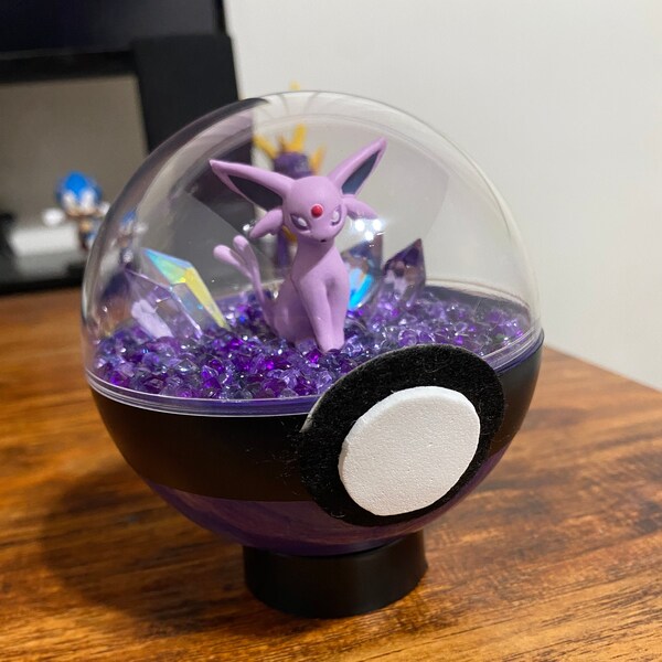 Pokemon Terrarium With Lights - Espeon - Pokemon Birthday Gift
