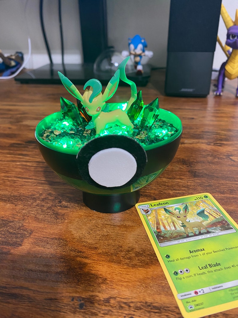 Pokemon Terrarium With Lights Leafeon Pokemon Birthday Etsy