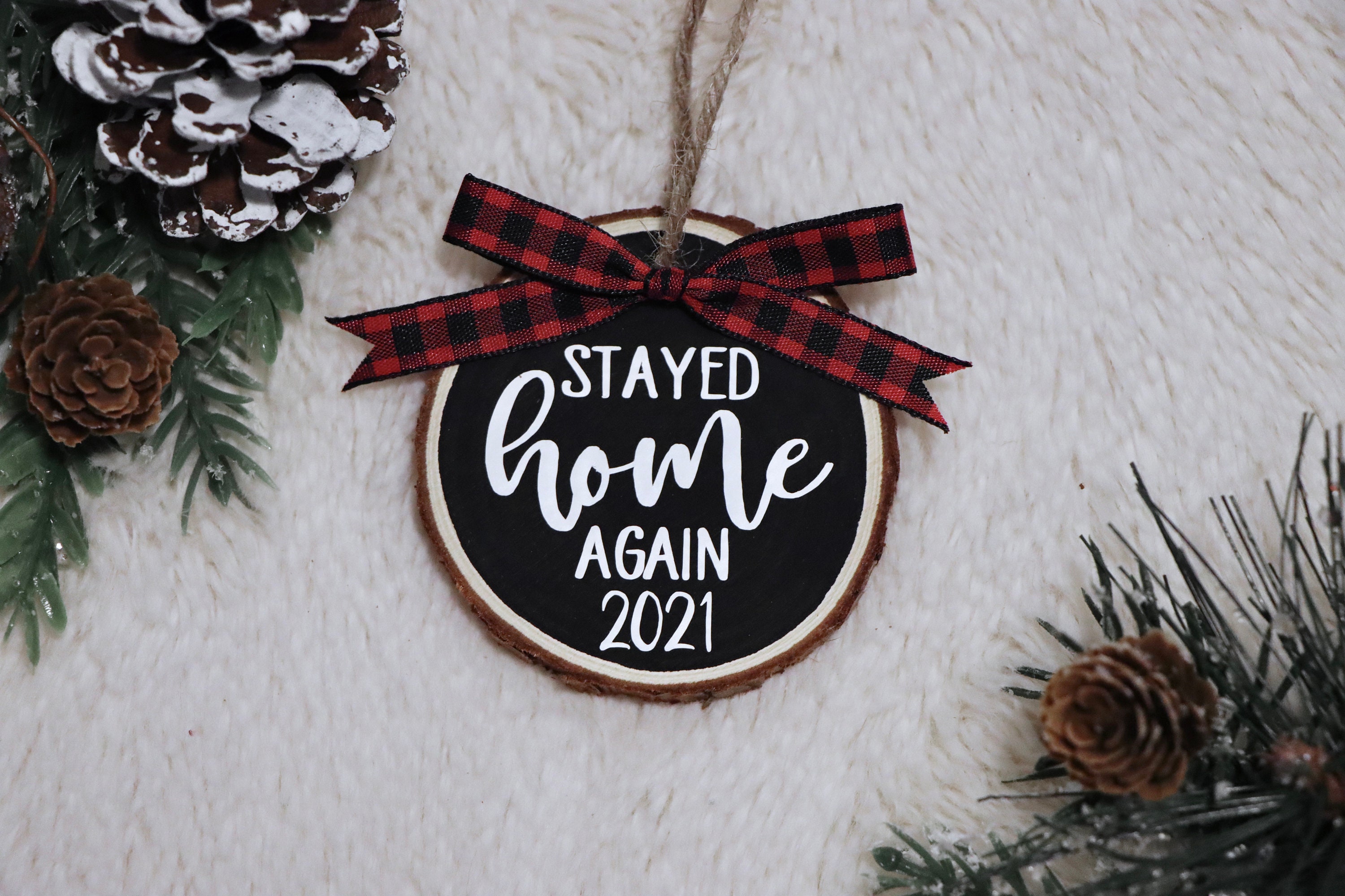 stayed Home Again 2021 Ornement | en Tranches de Bois d'ornements Noël Ferme Cadeaux Décor Noël