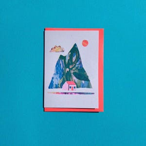 Heureux chez vous | Carte de risographie | Nouvelle carte pour la maison | Impression montagne | Carte Plein air | Carte colorée