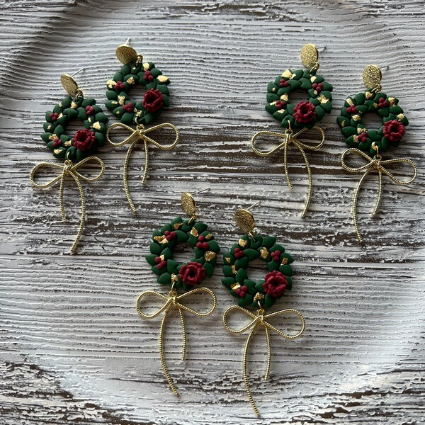 Fancy Christmas Wreath Earrings