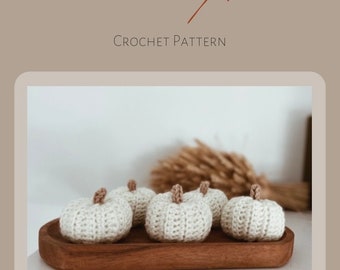 CROCHET PUMPKIN PATTERN, Halloween Amigurumi Pumpkin Pattern, Ribbed Pumpkin, Pumpkin Garland Pattern, Pumpkin Centerpiece, Fall crochet