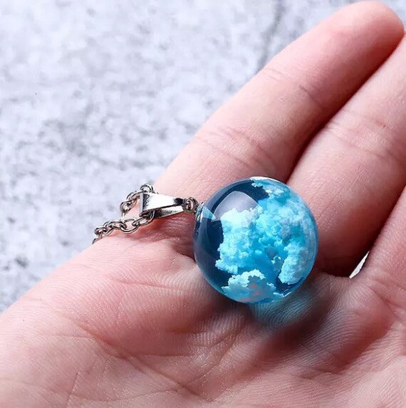 Cloud resin necklace deals