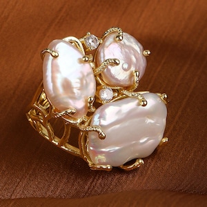 Anillo de perlas barrocas hecho a mano – Banda ajustable de cobre chapada en oro