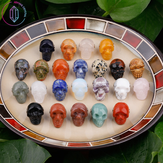 Skull head hotsell necklace