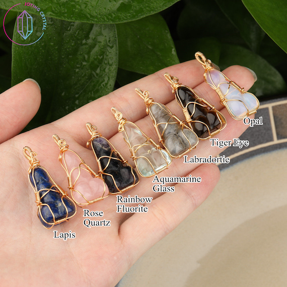 Rainbow Stone Crystal Rock Necklace for Men, Irregular Chakra Gemstone Pendant Jewelry, Jewels, Christmas Valentine's Day Gift,Temu