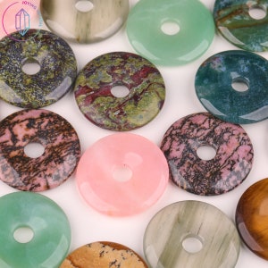 Perles pour beignets en cristal de quartz naturel de 40 mm, collier pendentif beignet en pierres précieuses, perles de pierre rondes, sculpture sur cristal, cadeaux de décoration intérieure en cristal image 9