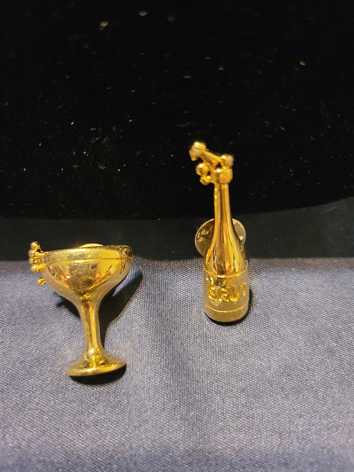 Set of 2 Gold Pins in Gold Etsy