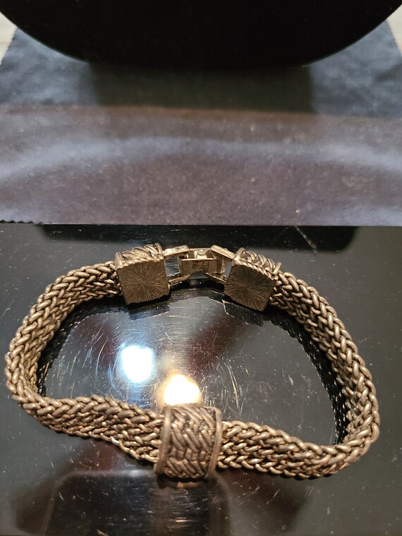 Beautiful chain bracelet - image 2