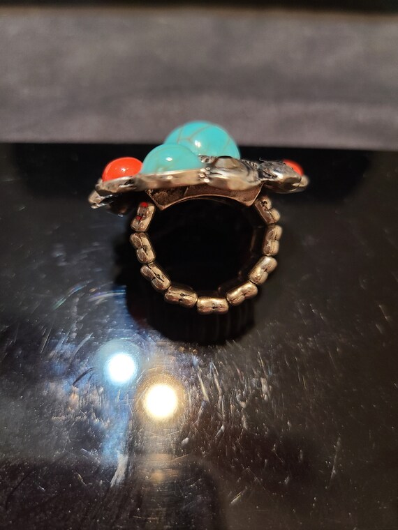 Beautiful turquoise and coral stretch ring - image 2