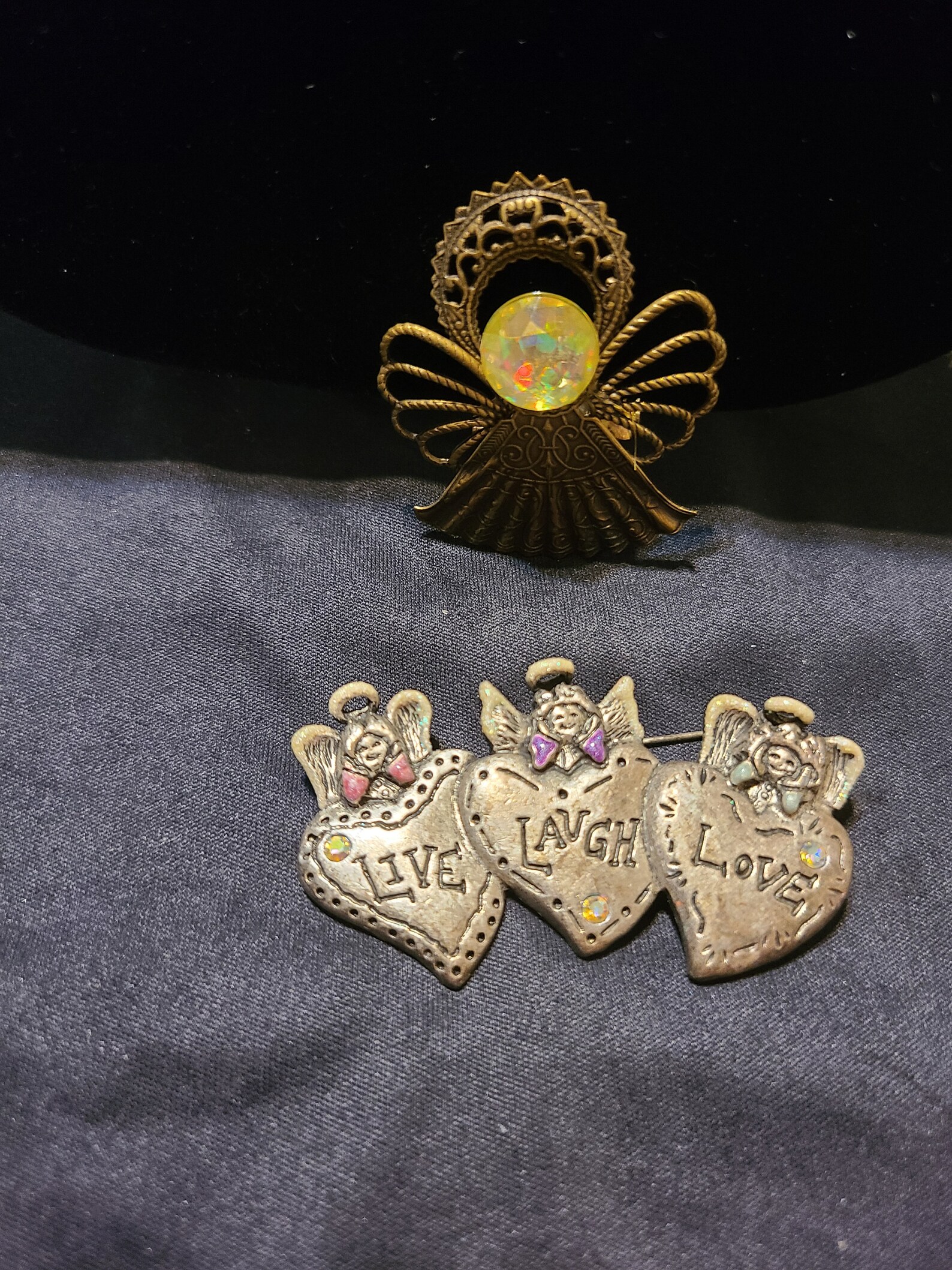 Set of 2 adorable angel pins Etsy