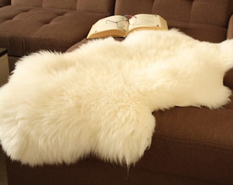 Genuine Sheepskin rug Natural LARGE 125cm Long Natural White fur P&P FREE