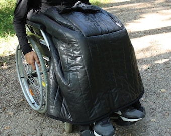 Wool Blanket for Wheelchair Users | Warm Merino Wool | Waterproof | Wheelchair Warmer