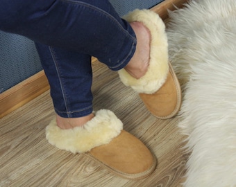 Zapatillas hechas a mano de PIEL DE OVEJA NATURAL Zapatillas hechas de piel de oveja real regalo de Navidad único
