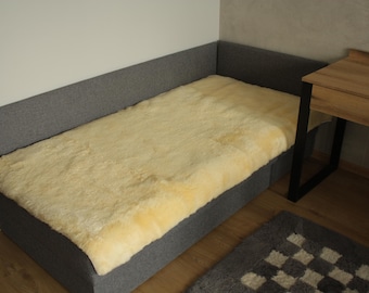 Genuine Medical Sheepskin Mattress Pad | Sheepskin Underlay High Quality | Relugan Mattress