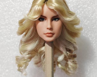 Niestandardowa figurka akcji 1/6 dla gwiazdy filmowej: lalka pokryta skórą Phicen/TBL/JIAOU