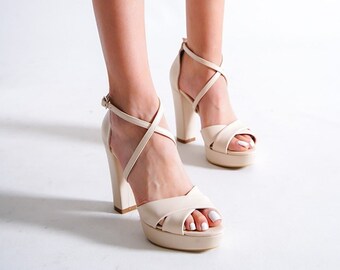 stiletto bridal shoes