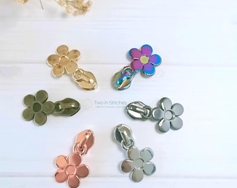 Flower Zipper Pulls – #5 Zipper Charm, Floral Metal Bag Hardware, DIY Sewing Accessory, Purse Pulls in Multiple Finishes
