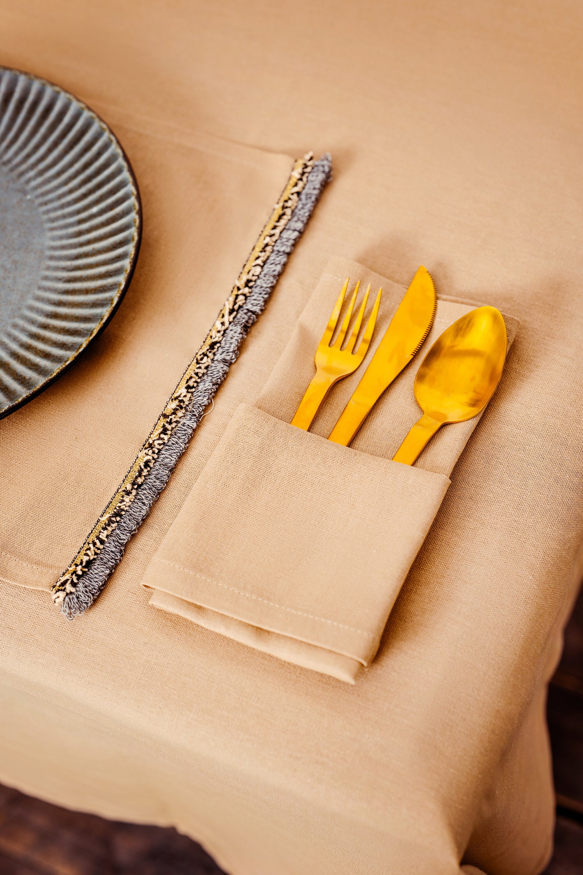 Linen Placemat . Simple and elegant table decor from our Rye Etsy