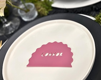 Tarjetas de nombre de boda de acrílico personalizadas - Señalización de boda personalizada - Dimensional - Decoración moderna para ceremonias y recepciones - La Dolce Vita