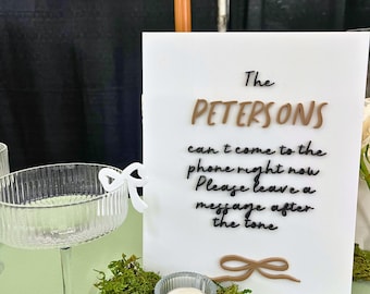 Letrero de libro de visitas con audio de acrílico personalizado: letrero de boda personalizado, dimensional, decoración moderna para ceremonias y recepciones: We Tied The Knot