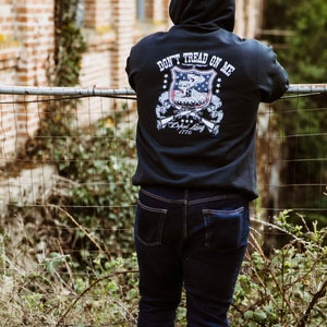 Don&#39;t Tread On Me - Black Hooded Sweatshirt