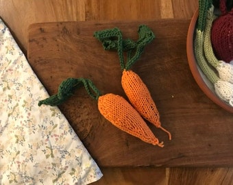 Leafy Carrot Knitting Pattern