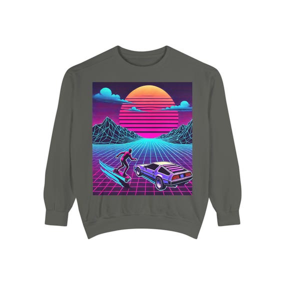 70s Sunset Stripe Sweatshirt – Retro Vibes, Relaxed Fit, Nostalgic Graphic