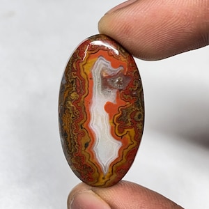 Red & Green Seam Agate Cabochon: Handmade Gemstone (34x19mm, 29Cts