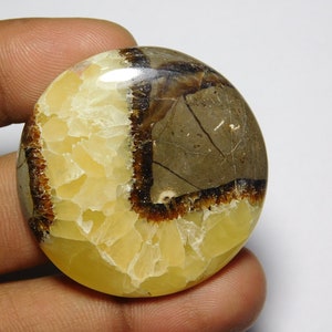 Septarian Cabochon: Natural Loose Gemstone (124 Cts, 42x42mm)