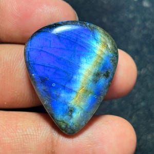 Multi labradorite Gemstone cabochon-Multi Flashy labradorite Gemstone Best Polished ,Handmade- jewelry Making Using stone  (49Cts.34X27MM)