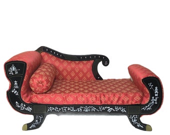 doll chaise lounge