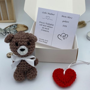 Geschenk personalisiert mit Teddybär und Herz