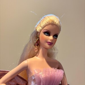 バービー50周年ホリデーバービー2009♡ Amazon.co.jp: バービー 2009 ホリデーバービー ピンクラベル