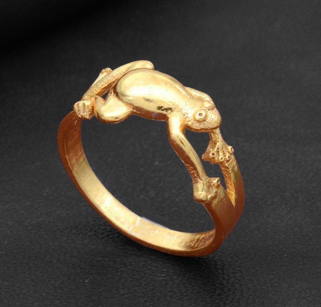 Frog Ringer Handmade Frog Ring, Fine Enamel Ring, Frog Design Ring, Dainty Ring ...