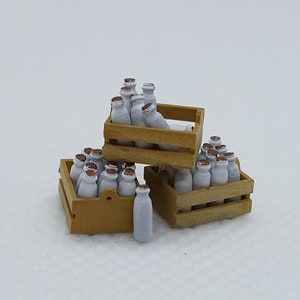 1:48 Scale Milk Bottles with Crates (unpainted resin)