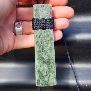 NZ Greenstone Pounamu Toki Pendant Necklace (N309)